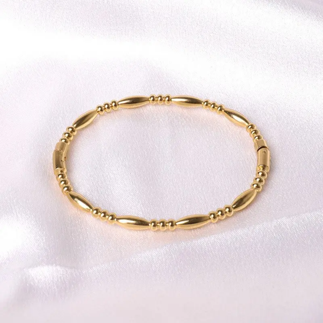 Nysa Golden Bangle