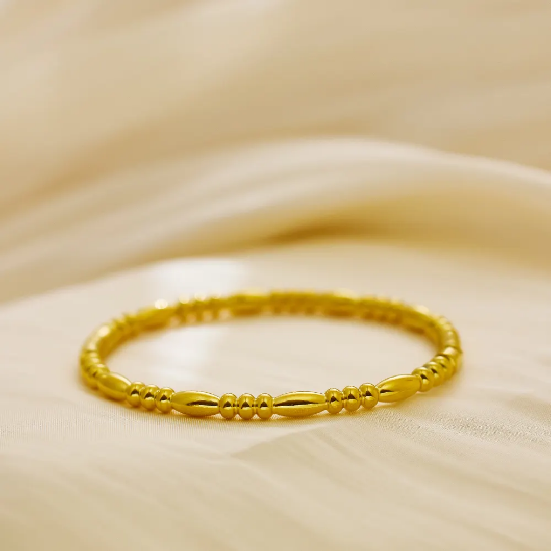 Nysa Golden Bangle