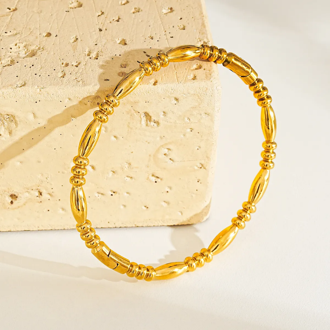 Nysa Golden Bangle