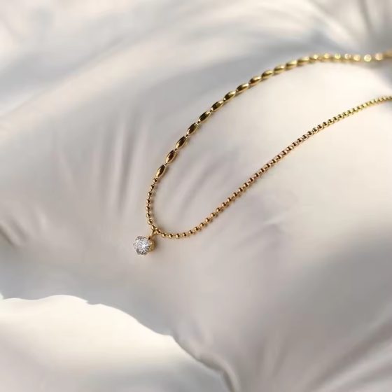 Dainty Sparkle Necklace