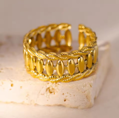 Braided Elegance Ring