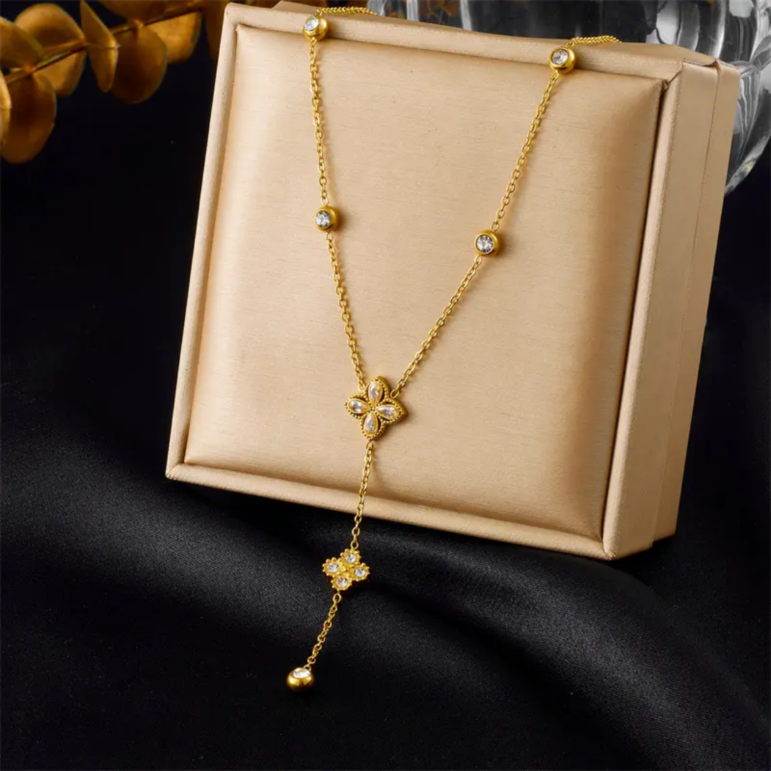 Daisy Drop Necklace