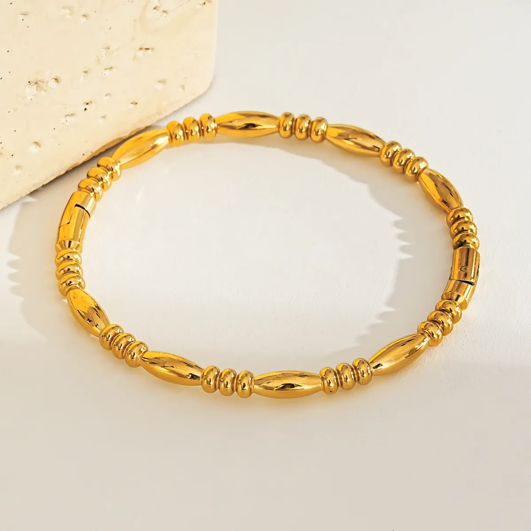 Nysa Golden Bangle