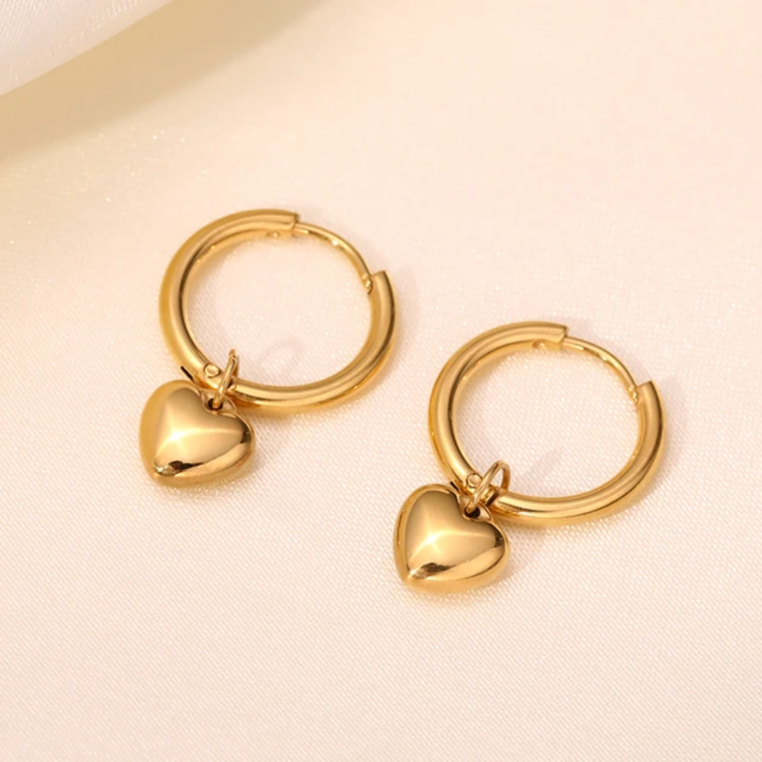 Dainty Heart Drop Huggies