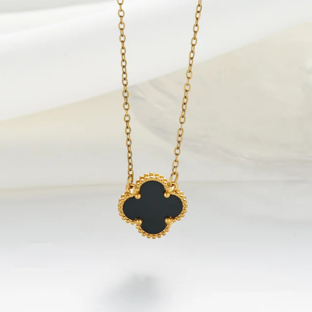 Clover Necklace - Black